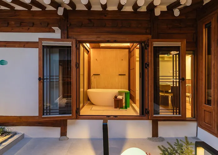 Luxury Hanok Mossy Grove Seul