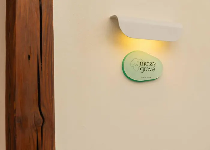 Luxury Hanok Mossy Grove